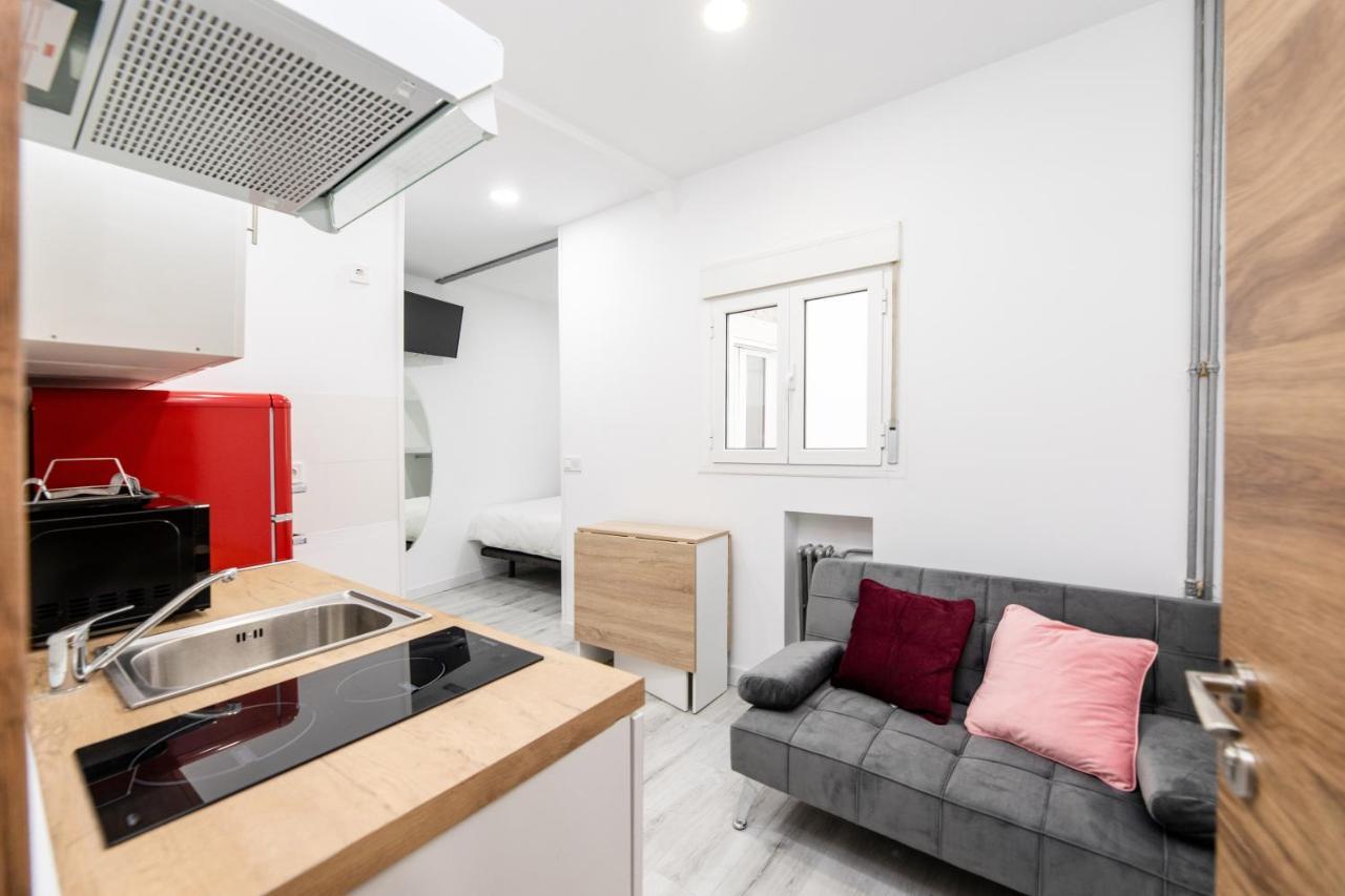 Los Apartamentos Jacinto Benavente Centro Мадрид Екстериор снимка